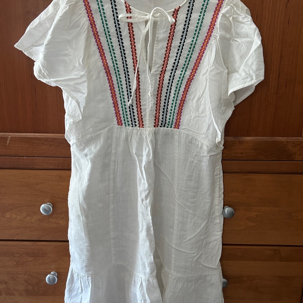 Knox Rose White and Red Flutter Sleeve Sundress